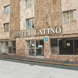 Latino 2*, Guadalajara México